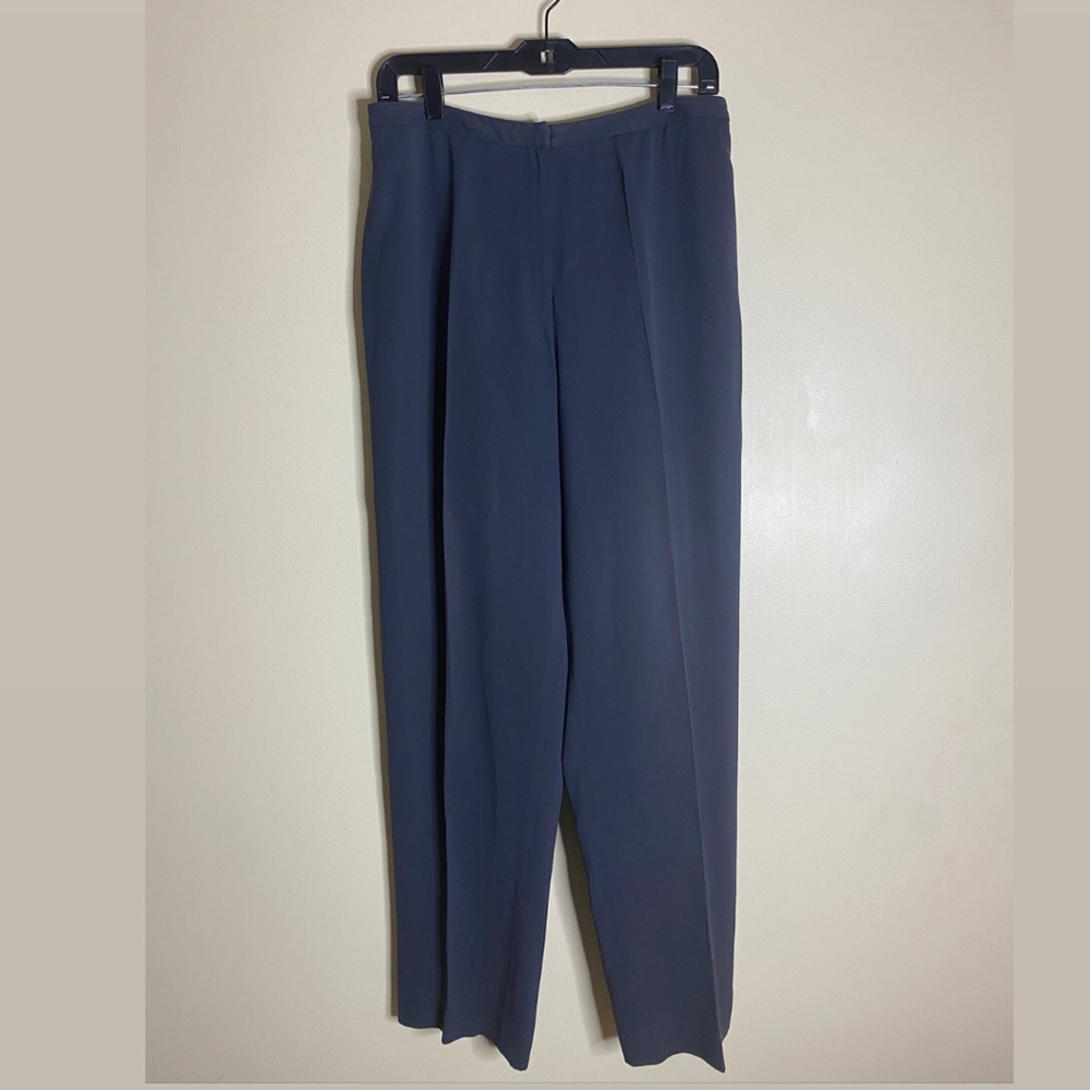 Woman’s Trousers